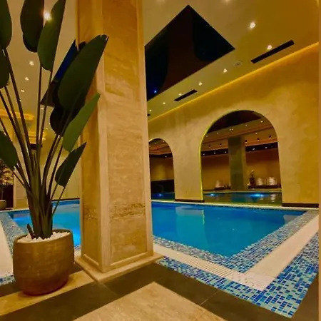 Malaviko, Bazen&spa شقة